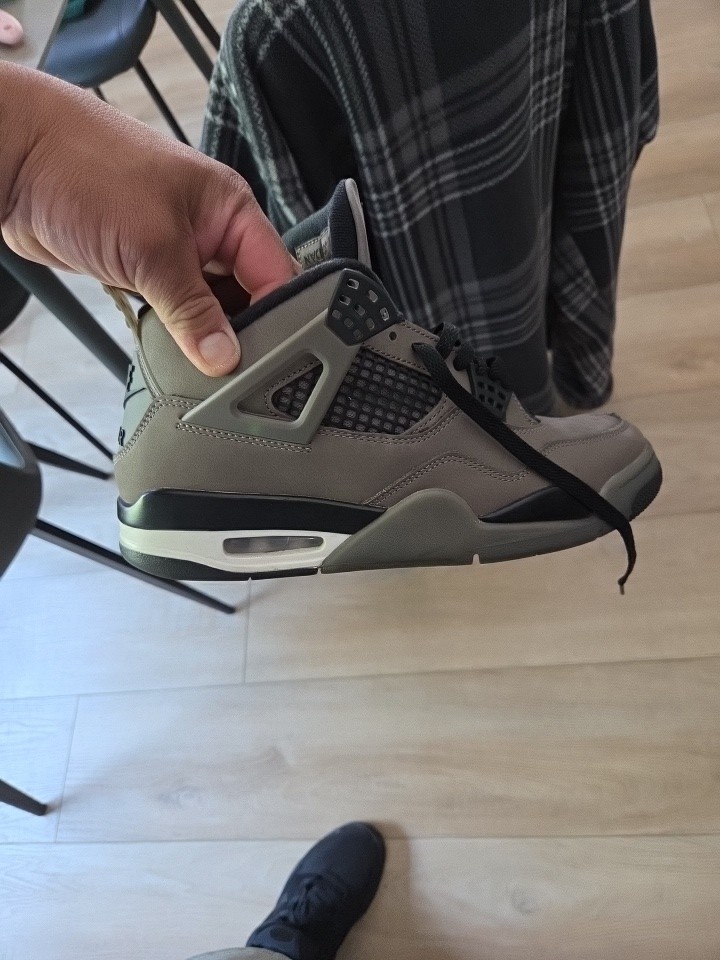 jordan air jordan 4 retro se wet cement gray suede sneakers fq7928 001 2024 jordan air jordan 4 retro se wet cement gray suede sneakers fq7928 001 2024