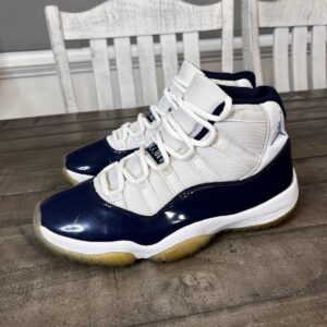 nike air jordan 11 retro "win like '82" sneakers as 8.5