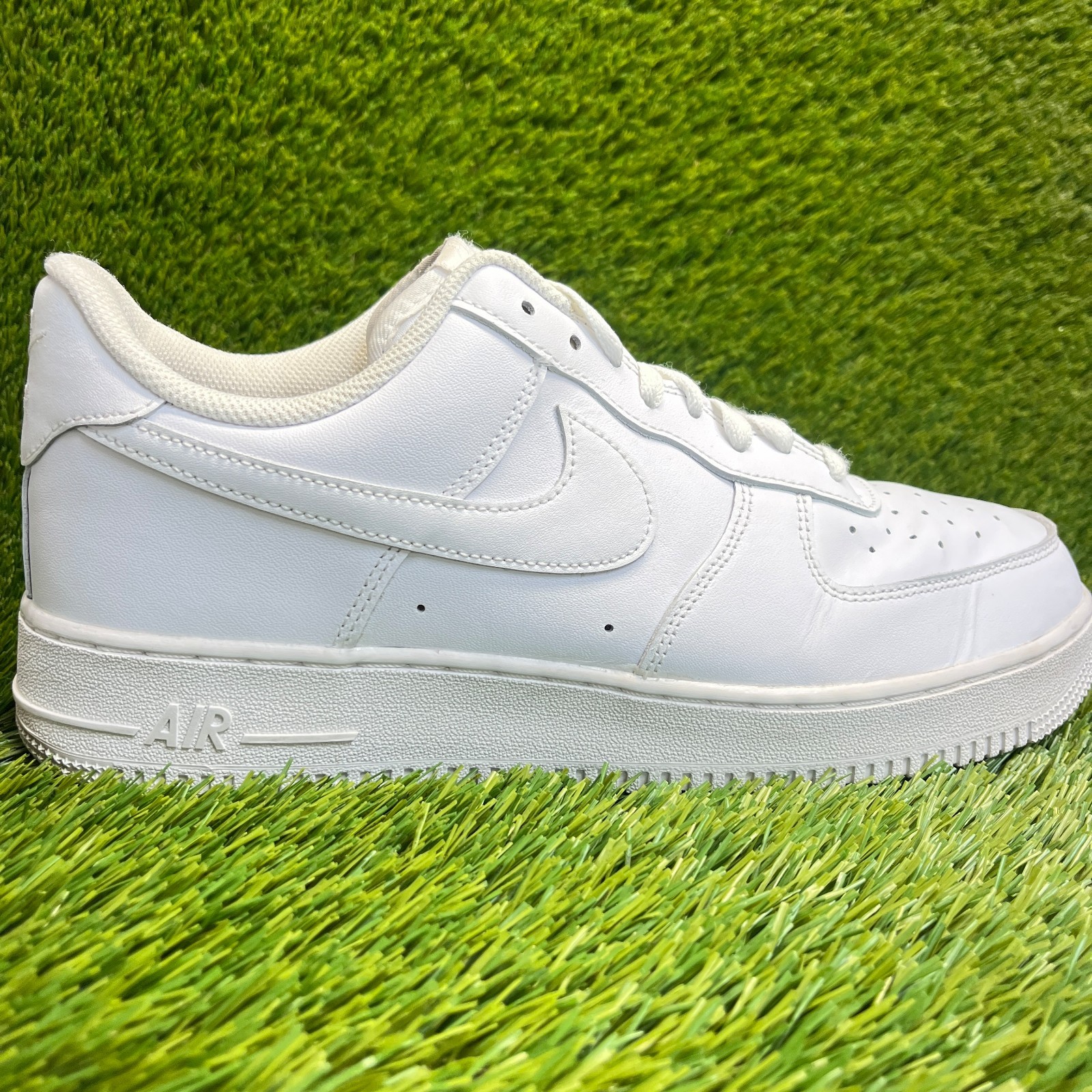 nike air force 1 low '07 mens size 11 white athletic lifestyle shoes sneakers nike air force 1 low '07 mens size 11 white athletic lifestyle shoes sneakers
