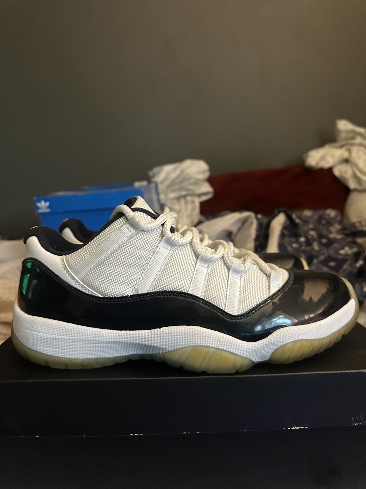 size 10 air jordan 11 retro low concord size 10 air jordan 11 retro low concord