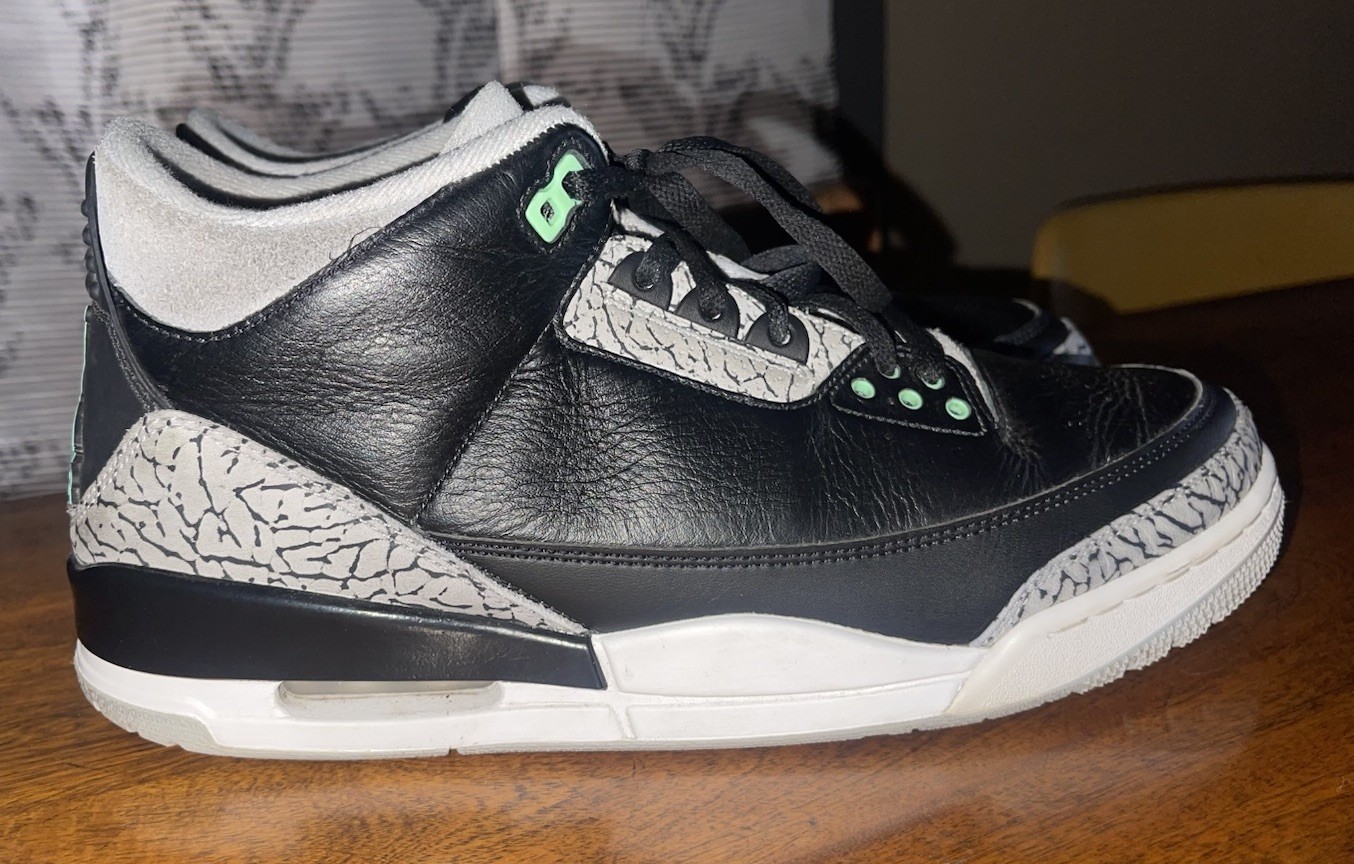 mens size 12 nike air jordan 3 retro green glow brand new black cement sneakers mens size 12 nike air jordan 3 retro green glow brand new black cement sneakers