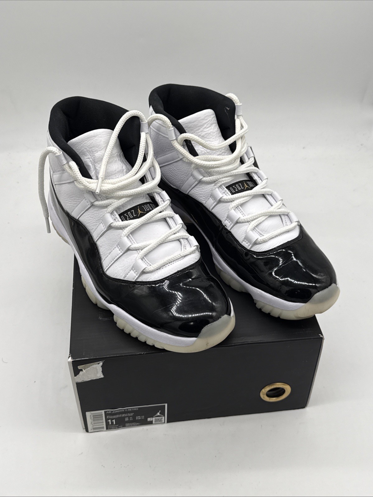 size 11 air jordan 11 retro mid gratitude / defining moments size 11 air jordan 11 retro mid gratitude / defining moments