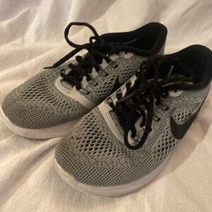 nike flex experience rn size 8