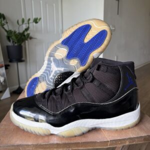 size 11 jordan 11 retro high space jam
