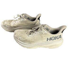 hoka one clifton 9 men's 11.5 oatmilk beige barley running shoes 1127895 okb