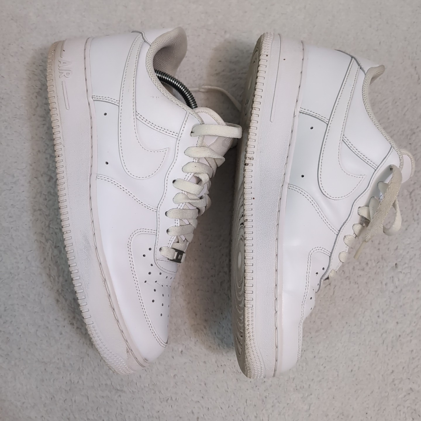 nike air force 1 '07 low mens 9.5 white athletic lifestyle shoes cw2288 111 nike air force 1 '07 low mens 9.5 white athletic lifestyle shoes cw2288 111