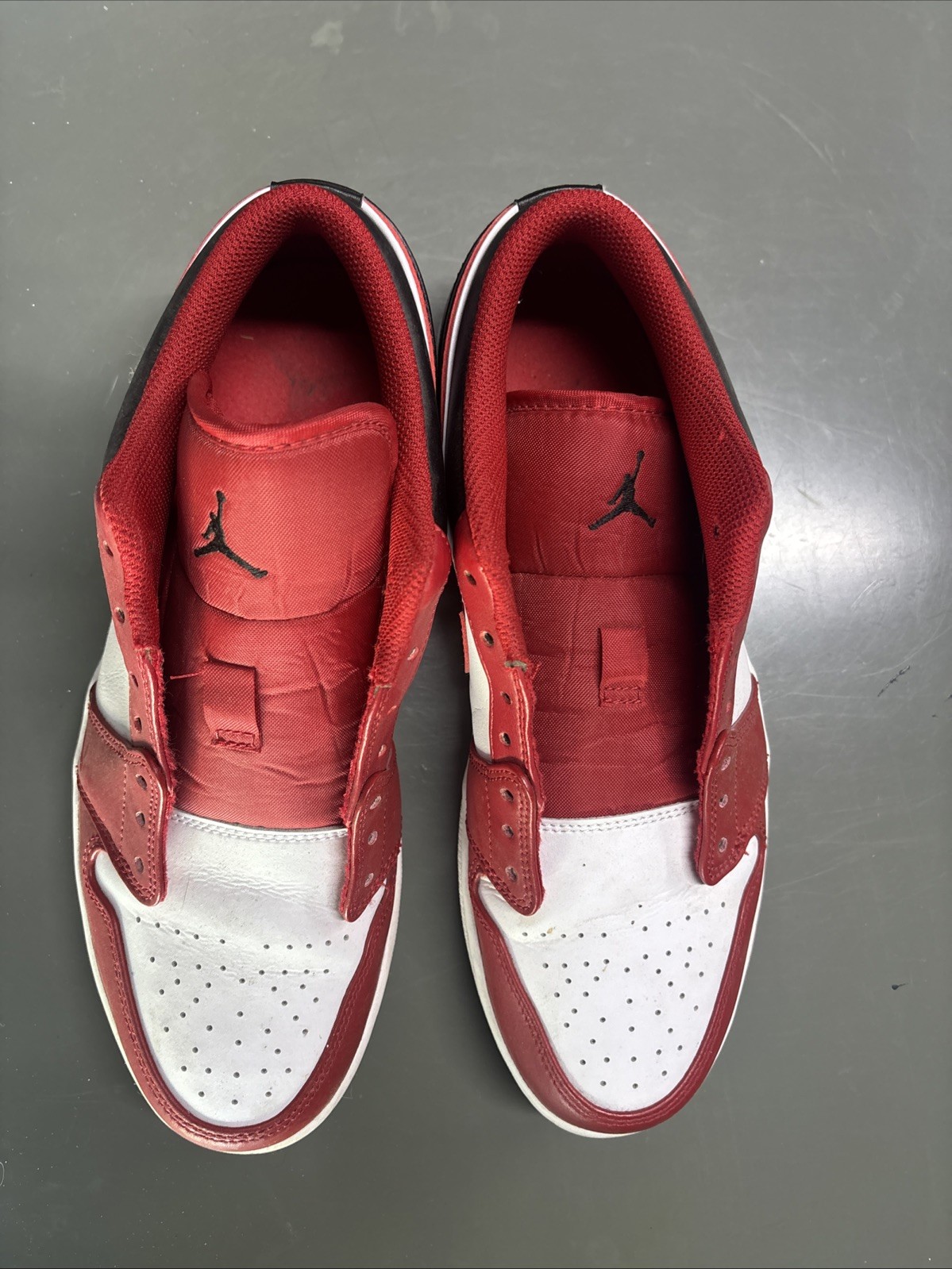 nike air jordan men's size 10.5 sneakers red toe nike air jordan men's size 10.5 sneakers red toe