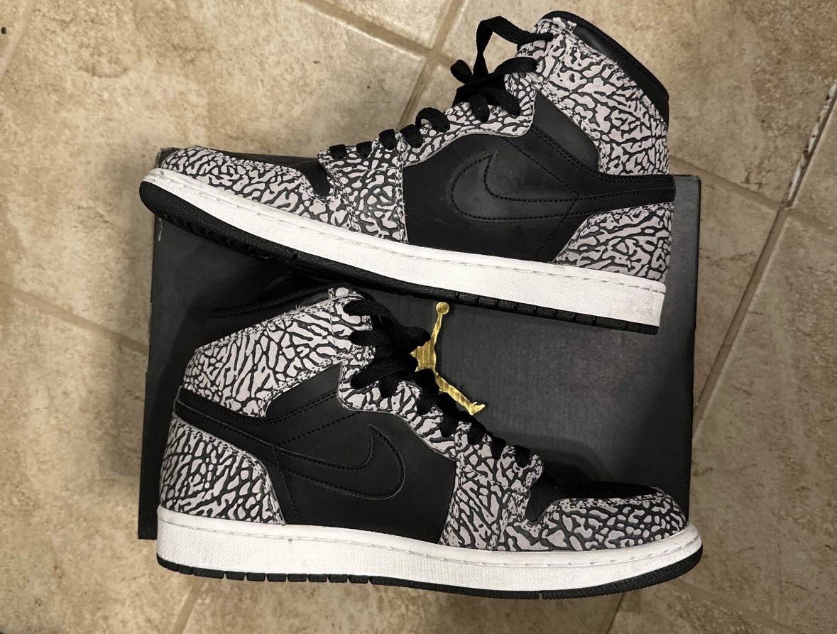 air jordan 1 retro high unsupreme black/gray elephant print 2016 839115 013 air jordan 1 retro high unsupreme black/gray elephant print 2016 839115 013