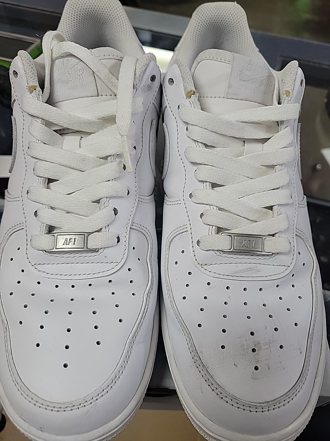 nike mens air force 1 '07 cw2288 111 white low top lace up sneaker shoes size 10 nike mens air force 1 '07 cw2288 111 white low top lace up sneaker shoes size 10