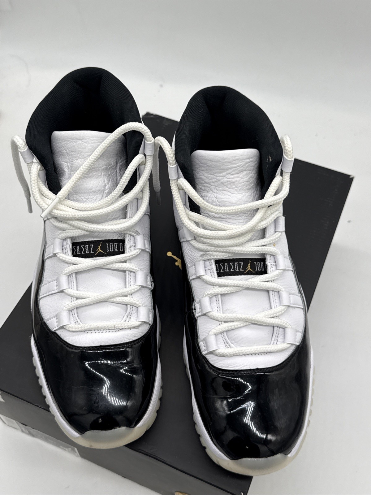 size 11 air jordan 11 retro mid gratitude / defining moments size 11 air jordan 11 retro mid gratitude / defining moments