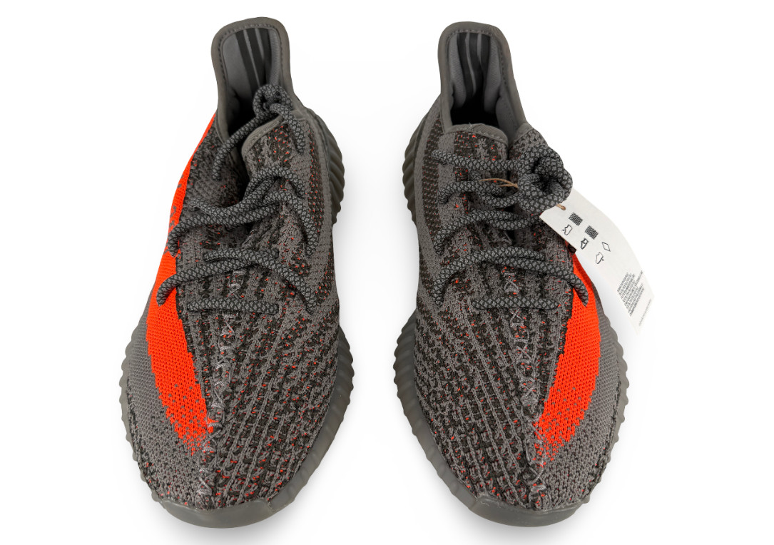 size 11m/12.5w adidas yeezy boost 350 v2 beluga reflective gw1229 brand new size 11m/12.5w adidas yeezy boost 350 v2 beluga reflective gw1229 brand new