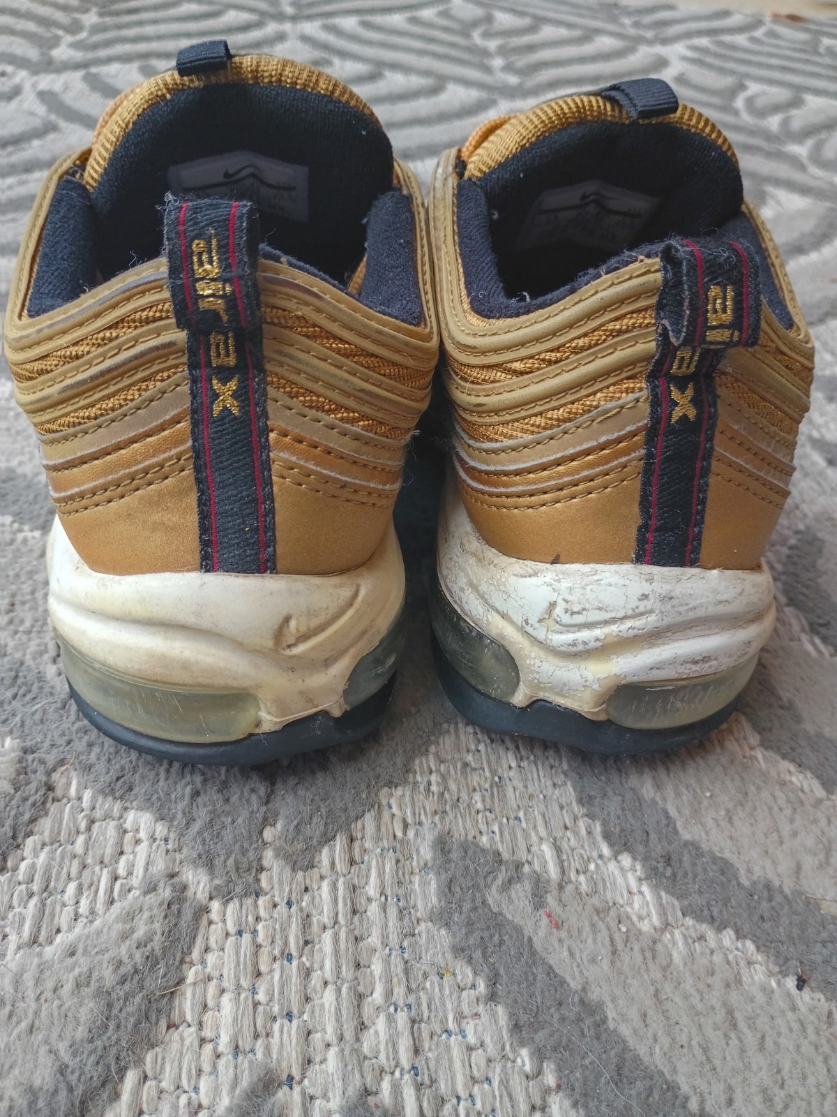 nike air max 97 men’s gold/black/red low top lace up athletic sneakers nike air max 97 men’s gold/black/red low top lace up athletic sneakers
