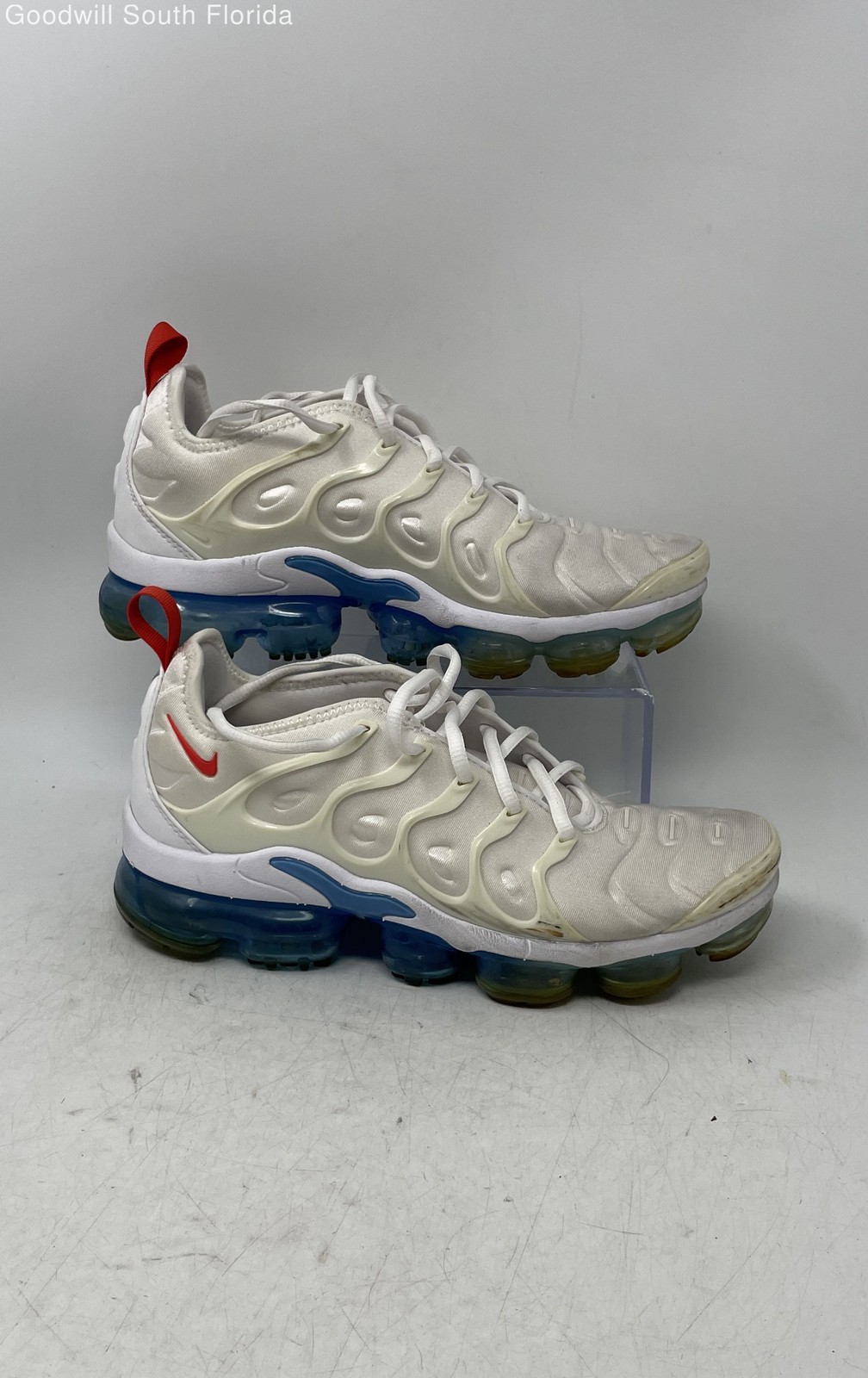 nike mens air vapormax plus dv2119 100 white lace up sneaker shoes size 7.5 nike mens air vapormax plus dv2119 100 white lace up sneaker shoes size 7.5