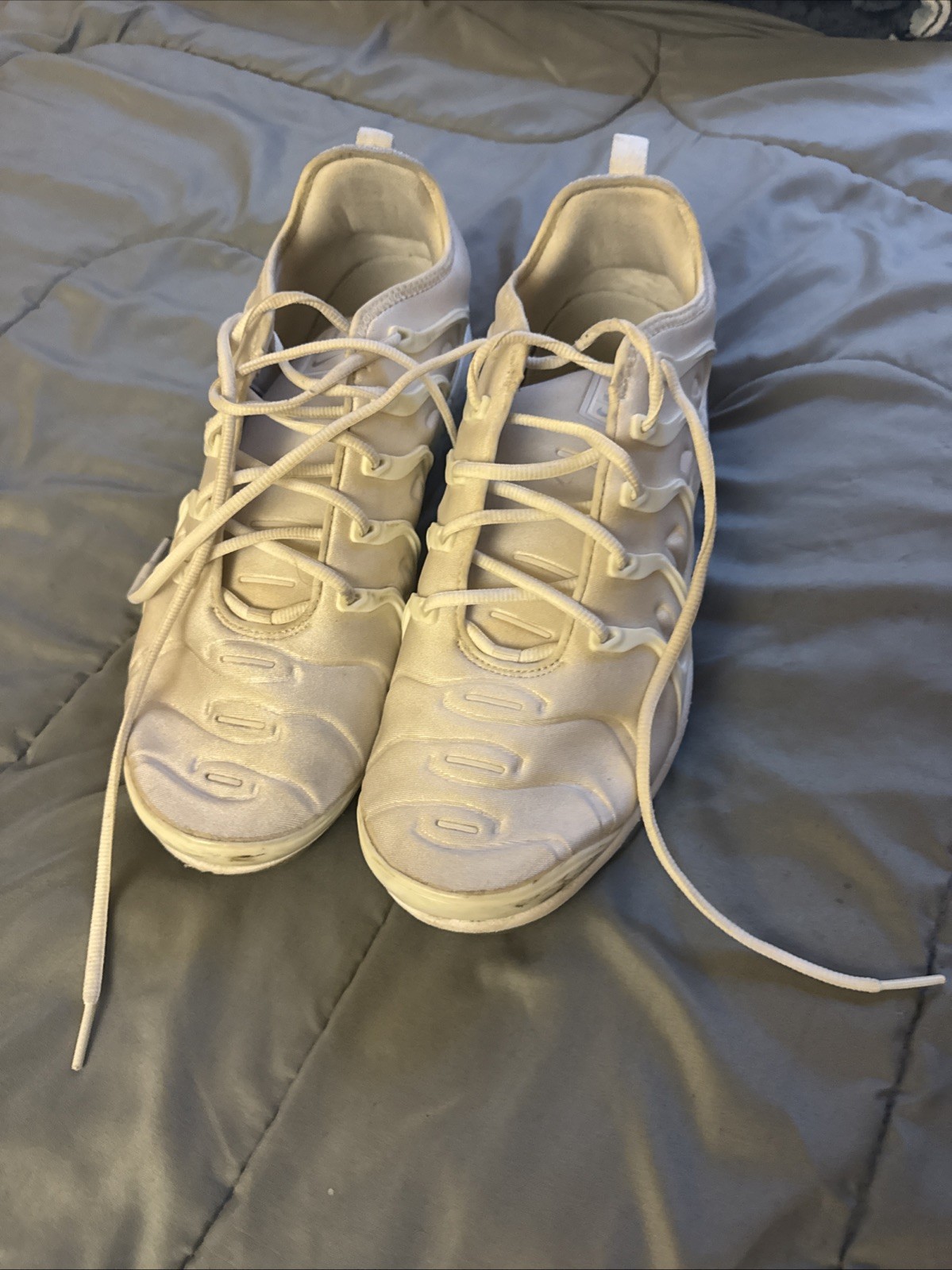 nike air vapormax plus triple white men’s size 13 nike air vapormax plus triple white men’s size 13