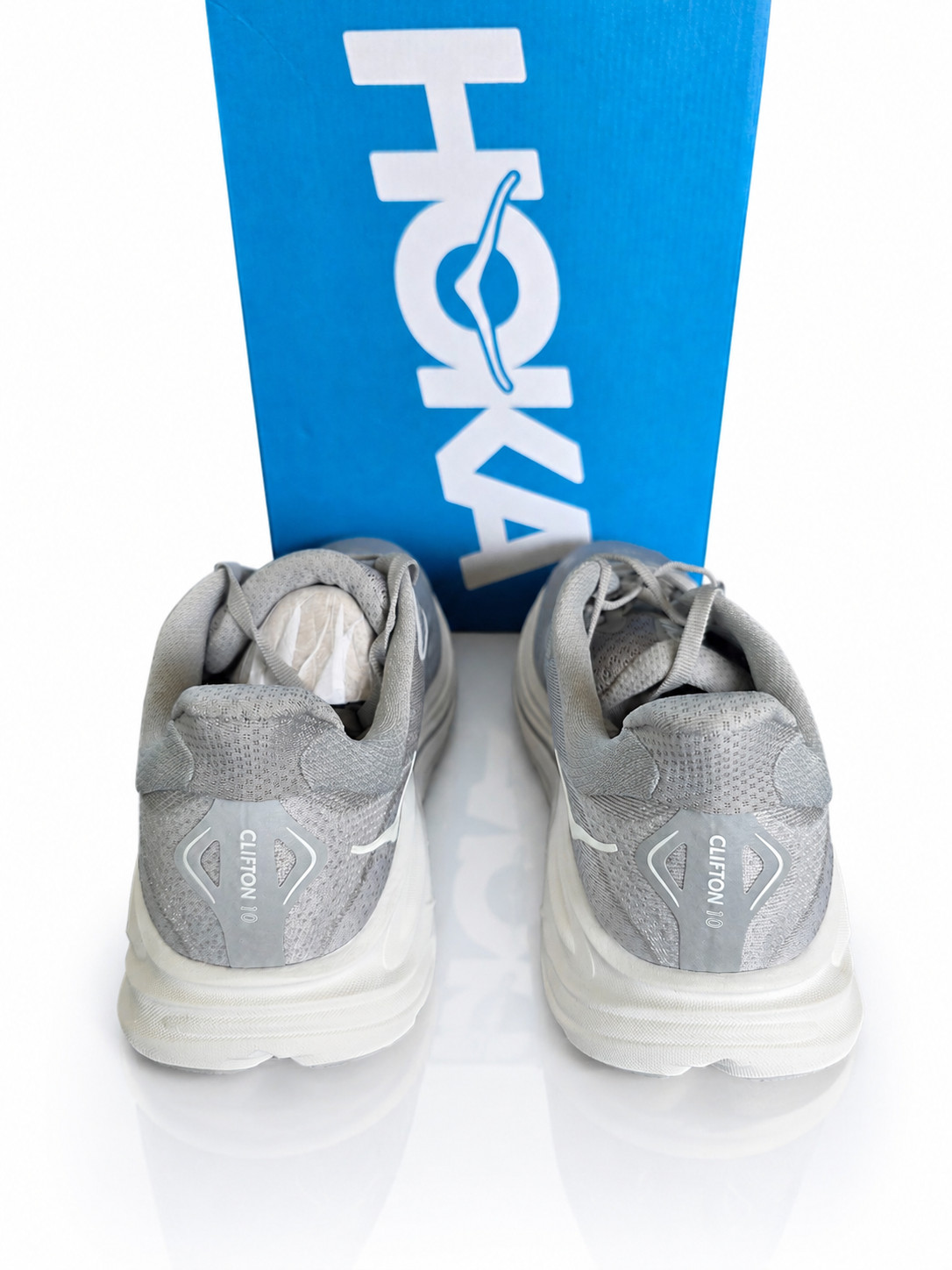 new hoka one one hoka clifton 10 wide stellar grey men's sz 8/ women's sz 9.5 new hoka one one hoka clifton 10 wide stellar grey men's sz 8/ women's sz 9.5