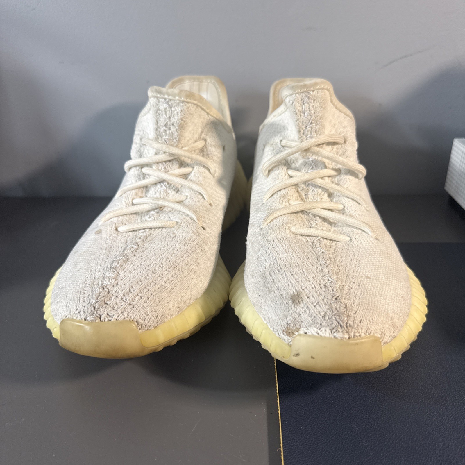 size 7.5 adidas yeezy boost 350 v2 low cream white / triple white size 7.5 adidas yeezy boost 350 v2 low cream white / triple white
