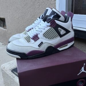 jordan 4 psg (paris saint germain) size 9m original laces in the bag. worn