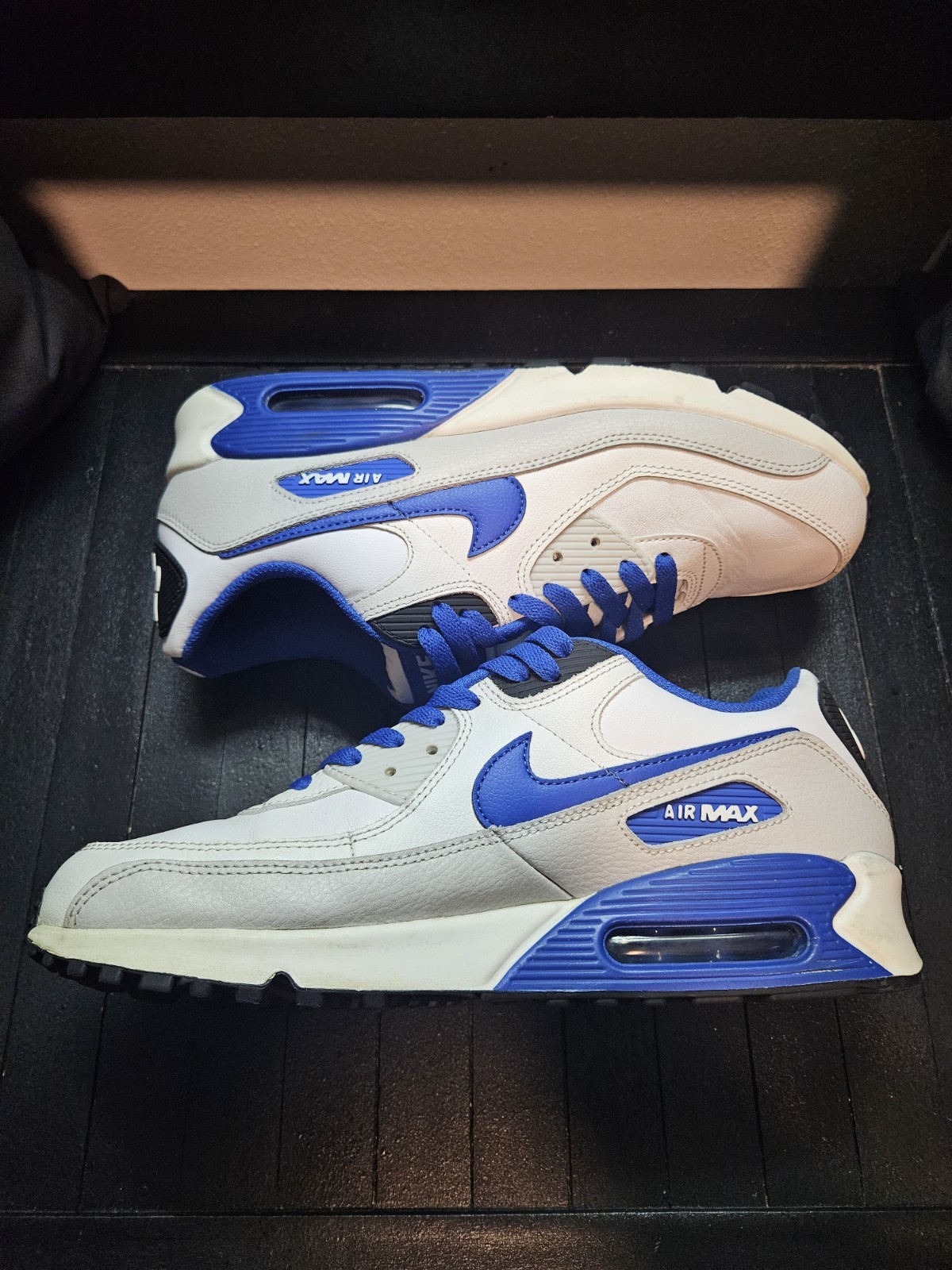 nike air max 90 'white game royal photon dust' sz 11m/12.5w (fn6843 100) used nike air max 90 'white game royal photon dust' sz 11m/12.5w (fn6843 100) used