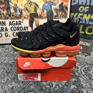 size 9m nike air vapormax plus fresh bright crimson extremely clean fast ship!