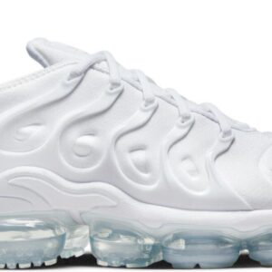 size 9.5 nike air vapormax plus white