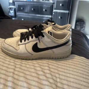 nike dunks low reverse panda men's sneakers black/white, size 10.5