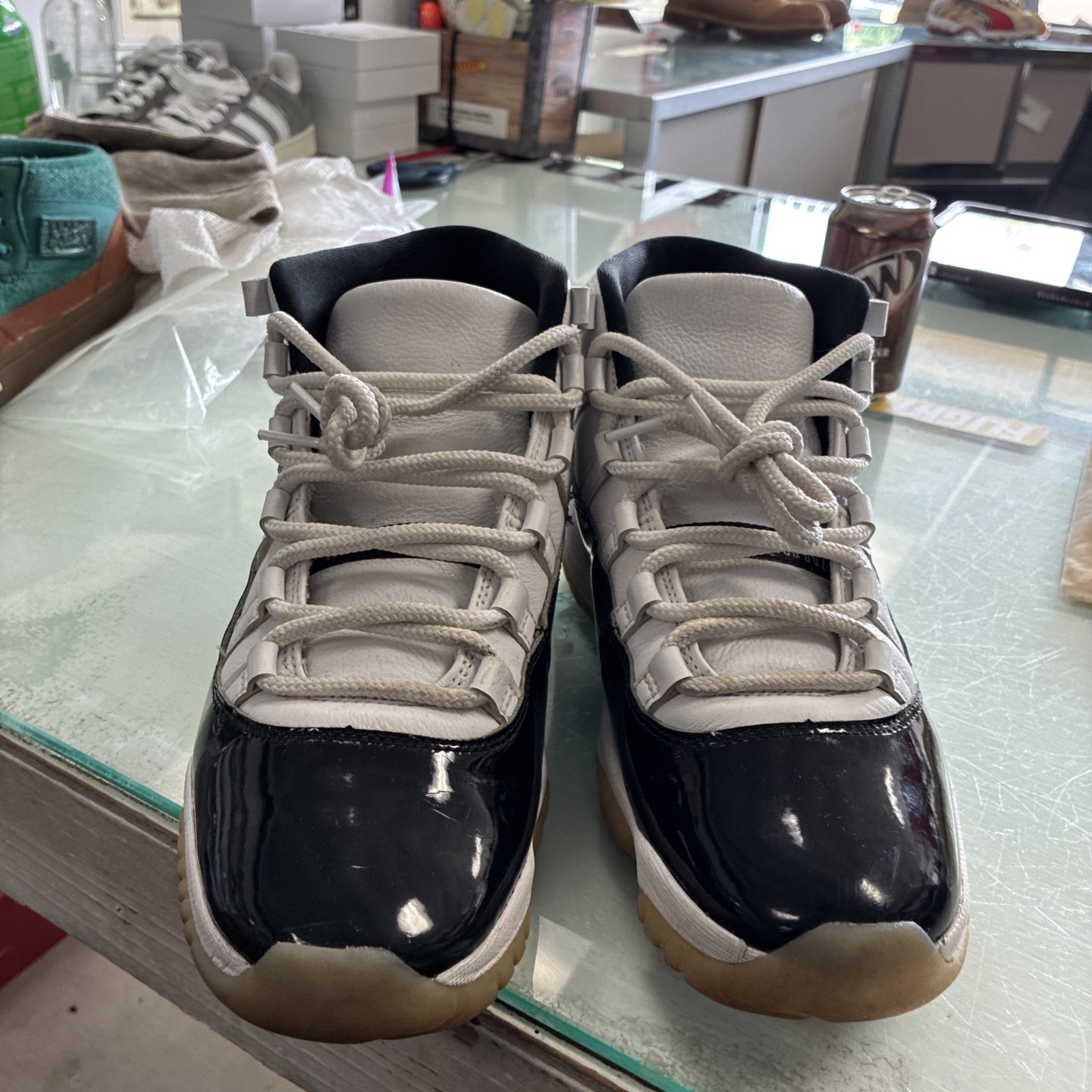 jordan air jordan 11 retro gratitude white/black/metallic gold ct8012 170 sz 10 jordan air jordan 11 retro gratitude white/black/metallic gold ct8012 170 sz 10