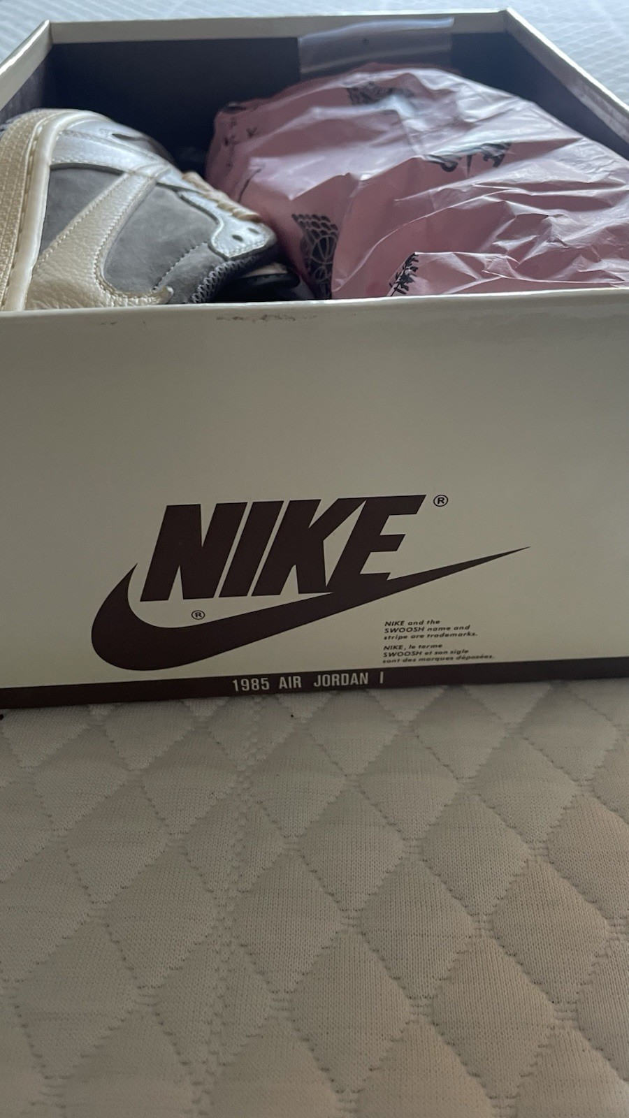 jordan air jordan 1 low og x travis scott reverse mocha dm7866 162 sail/red men jordan air jordan 1 low og x travis scott reverse mocha dm7866 162 sail/red men