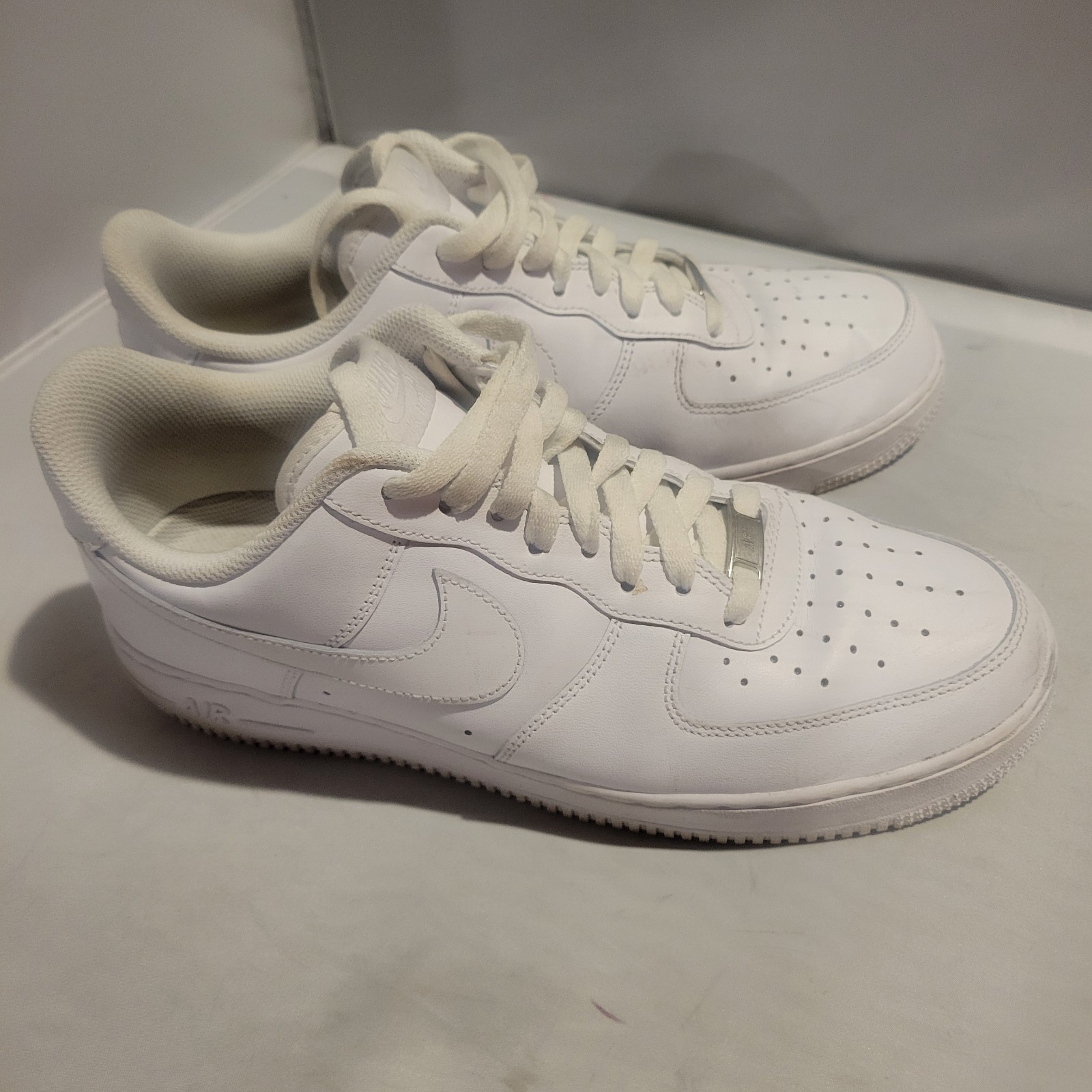 nike air force af 1 mens sneakers size 10.5 white nike air force af 1 mens sneakers size 10.5 white