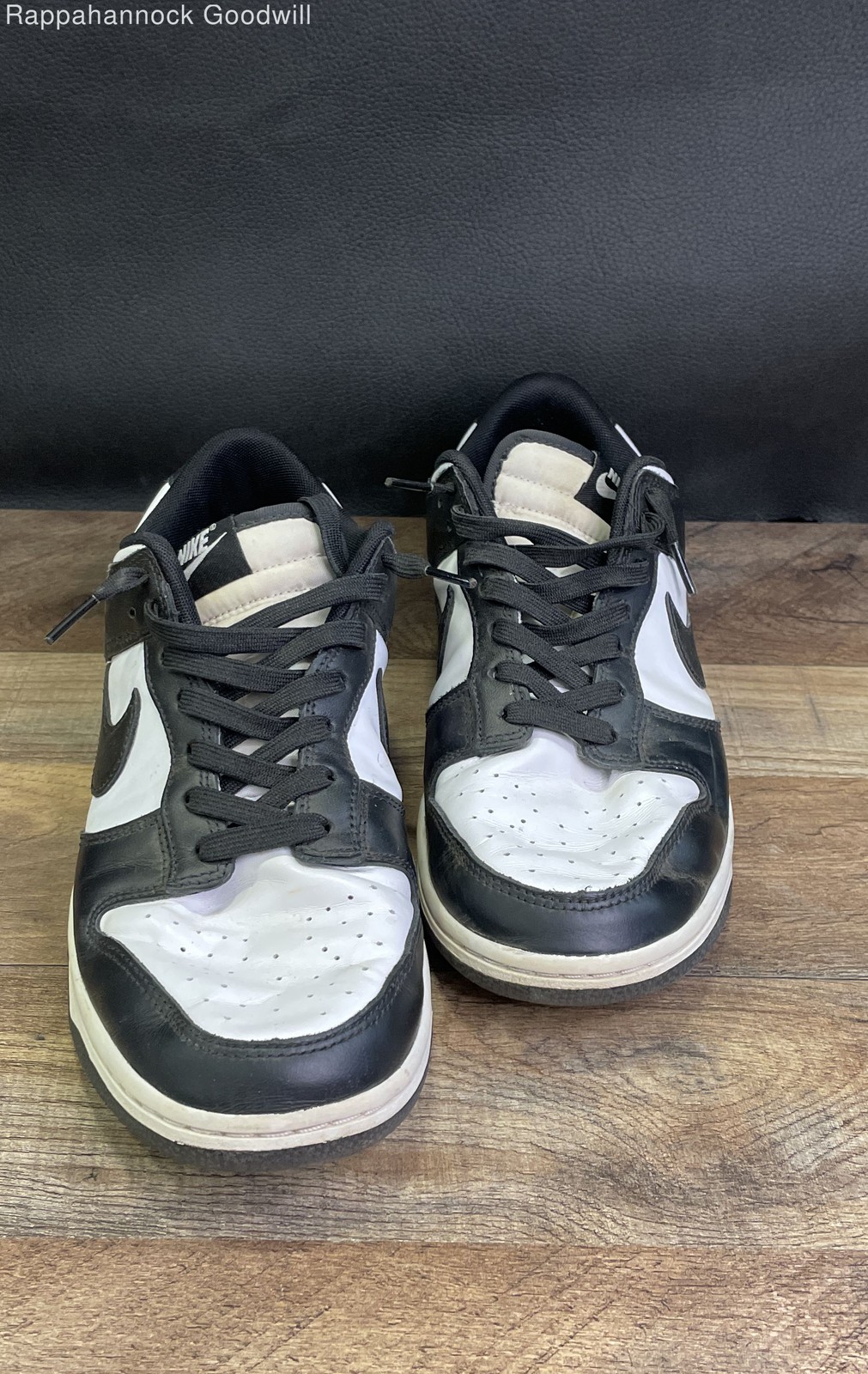 nike dunk low retro white black panda men's sneakers size 10.5 nike dunk low retro white black panda men's sneakers size 10.5