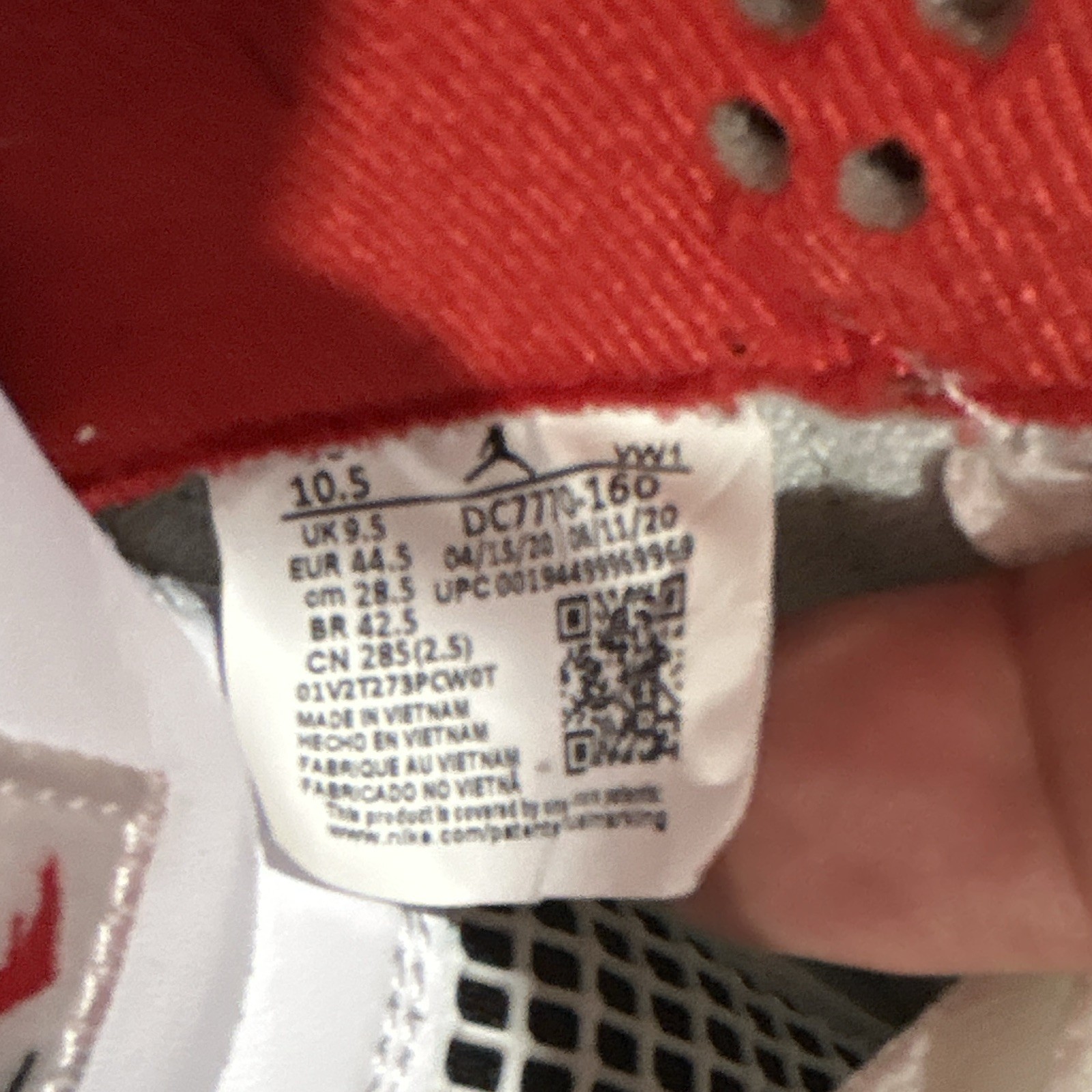 jordan air jordan 4 retro fire red white/black men’s sneakers dc7770 160 jordan air jordan 4 retro fire red white/black men’s sneakers dc7770 160