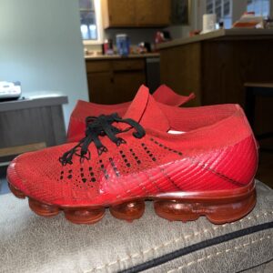 nike air vapormax clot bright crimson red aa2241 006 shoes size 8.5 men’s