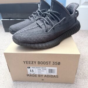 adidas yeezy boost 350 v2 black non reflective size 11