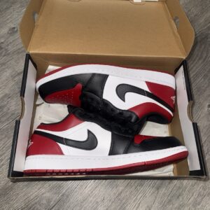 jordan 1 bred toe sz 10.5