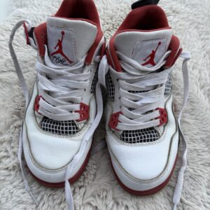 nike air jordan 4 retro fire red/ boys us 4 shoes flight logo on tongue