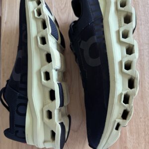 on cloudmonster men's running shoes us size 11