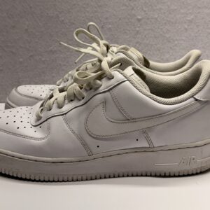 nike air force 1 07 low triple white men's size 12 sneakers cw2288 111