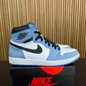 jordan 1 retro high og university blue size 11, preowned r