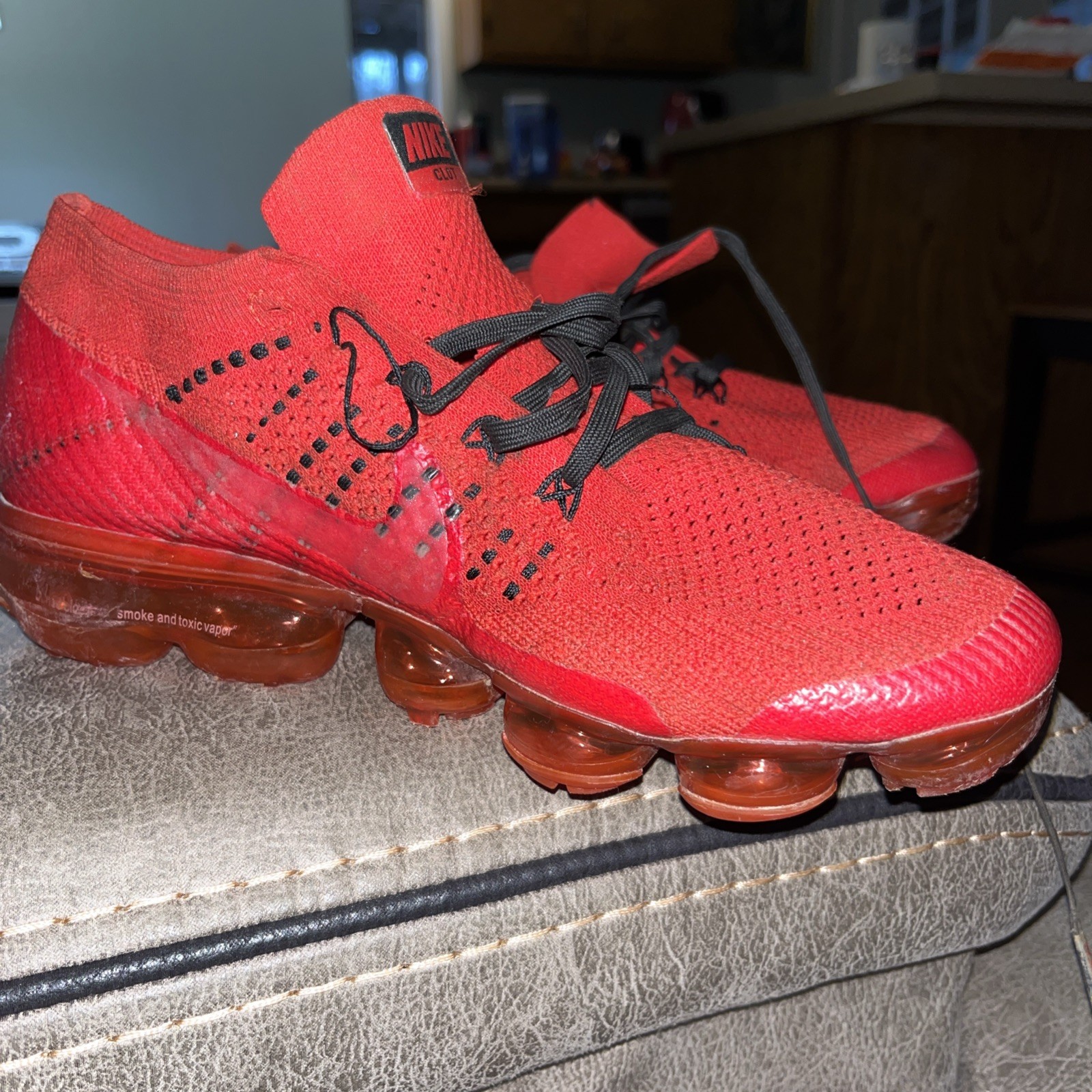 nike air vapormax clot bright crimson red aa2241 006 shoes size 8.5 men’s nike air vapormax clot bright crimson red aa2241 006 shoes size 8.5 men’s