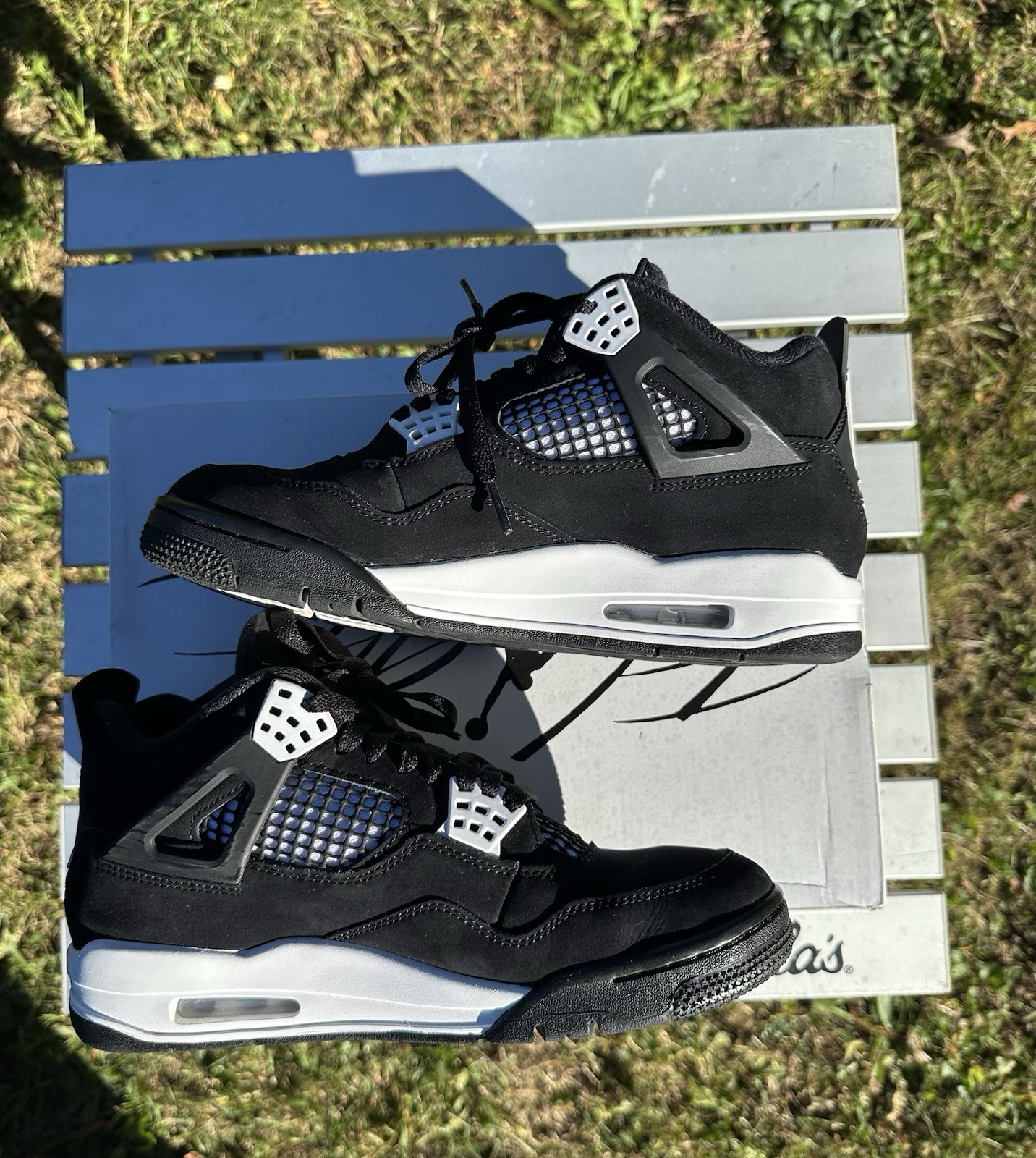 jordan 4 white thunder men's 8 jordan 4 white thunder men's 8