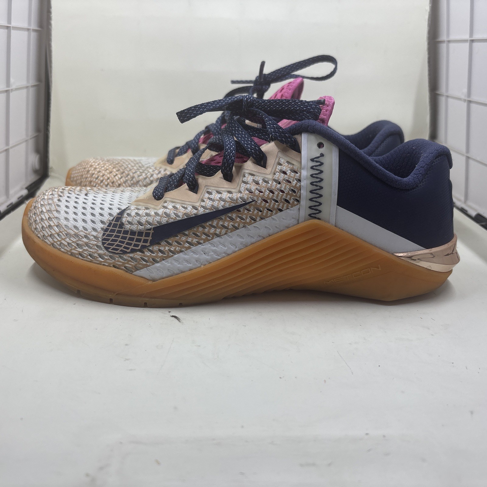 nike metcon 6 womens white navy pink training shoes nike metcon 6 womens white navy pink training shoes