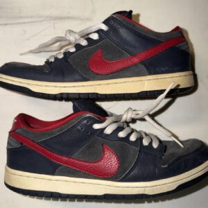 nike sb dunk low pro dark obsidian gym red used size 9.5 men 11 wmn 304292 461