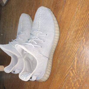 adidas yeezy boost 350 v2 cream white/triple white primeknit cp9366