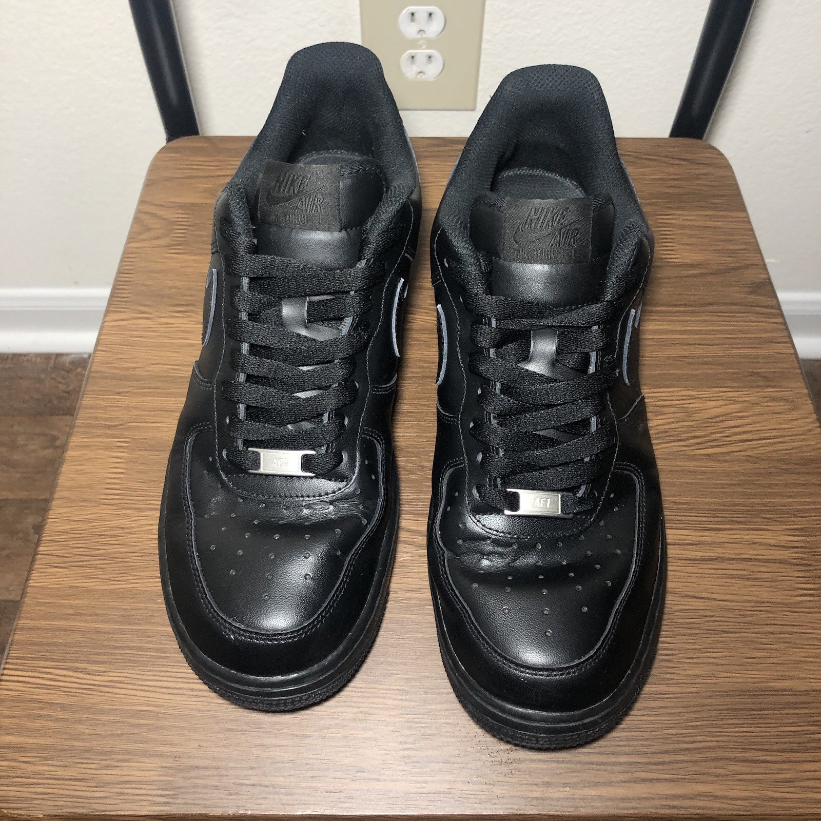 nike air force 1 low '07 black men size 9.5 cw2288 001 sneakers shoes nike air force 1 low '07 black men size 9.5 cw2288 001 sneakers shoes