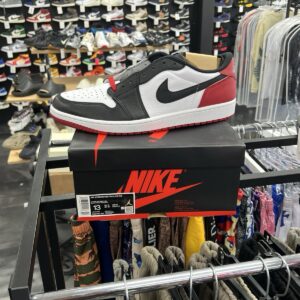 men’s nike air jordan 1 retro low og chicago black toe cz0790 106 size 13 w/ box