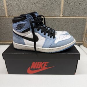 size 9.5 jordan 1 retro og high university blue