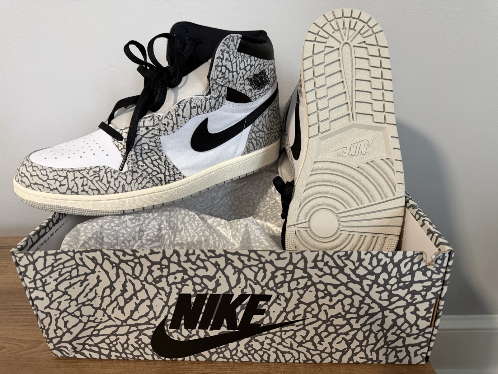 nike air jordan retro 1 high og white cement size 12.5 men's dz5485 052 new nike air jordan retro 1 high og white cement size 12.5 men's dz5485 052 new