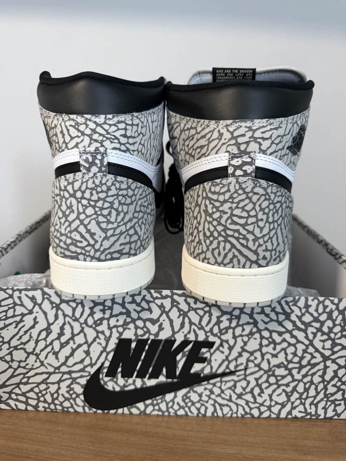 nike air jordan retro 1 high og white cement size 12.5 men's dz5485 052 new nike air jordan retro 1 high og white cement size 12.5 men's dz5485 052 new