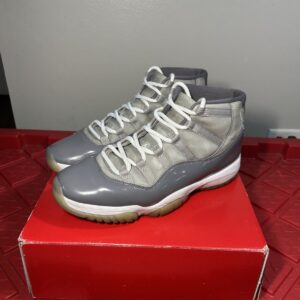 air jordan 11 “cool grey” men’s size 10.5 leather high top sneakers 2021 used