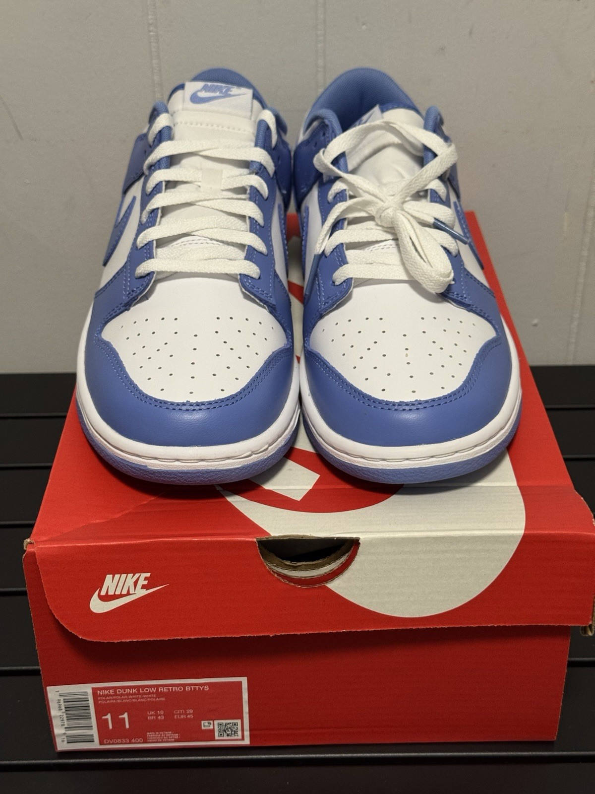 nike dunk low retro bttys polar blue/white, size 11 nike dunk low retro bttys polar blue/white, size 11