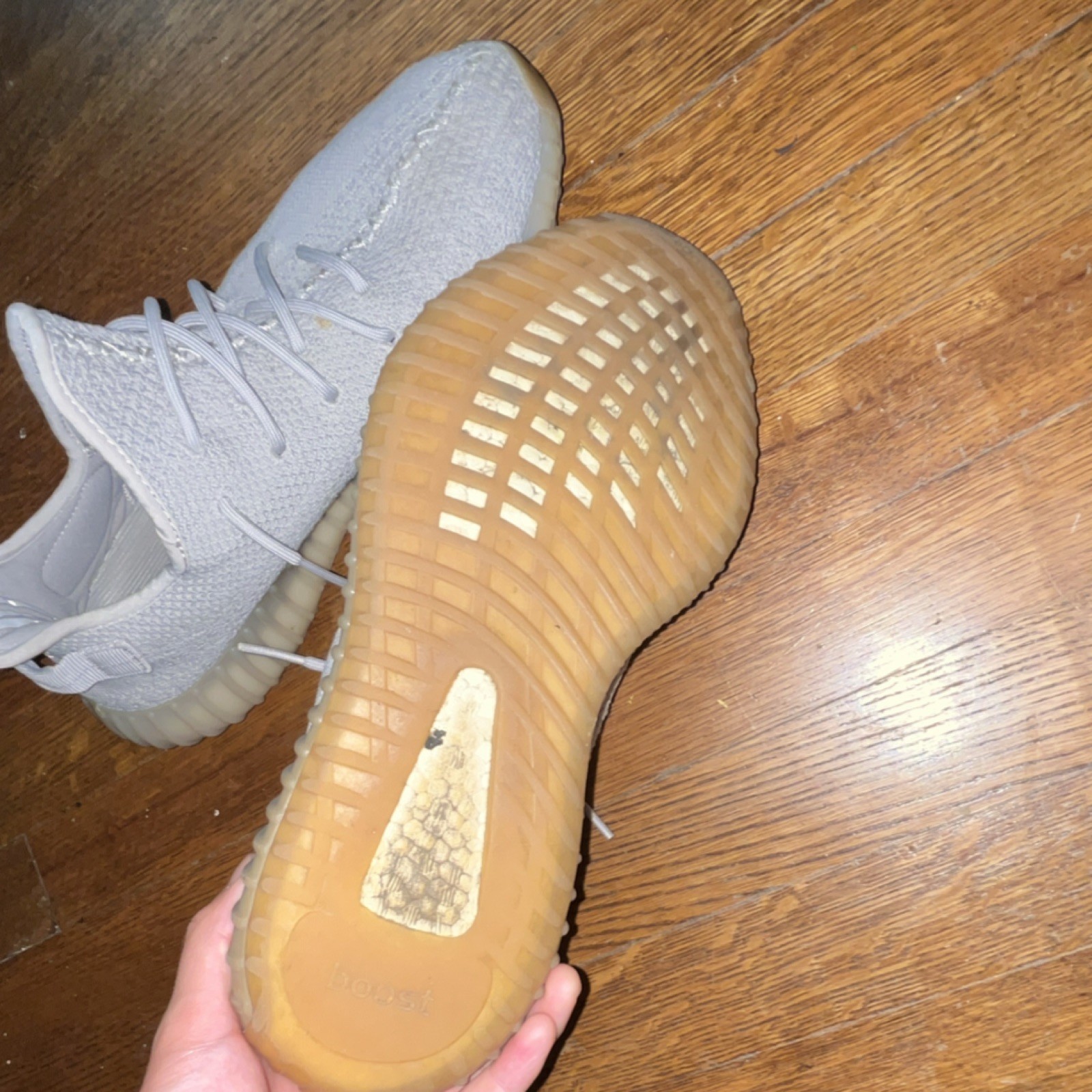 adidas yeezy boost 350 v2 cream white/triple white primeknit cp9366 adidas yeezy boost 350 v2 cream white/triple white primeknit cp9366